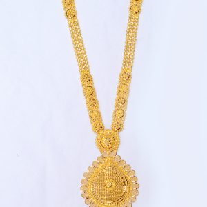 Latest Gold Long Necklace Designs | Gold Haram designs Uset Ranihaar mala set| wedding Necklace